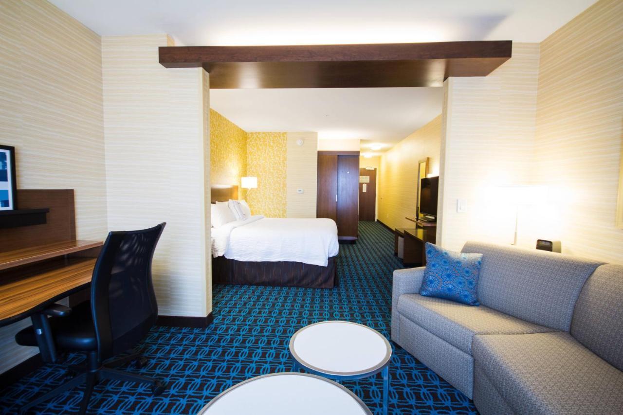 Fairfield Inn & Suites By Marriott Denver Northeast/Brighton Exterior photo